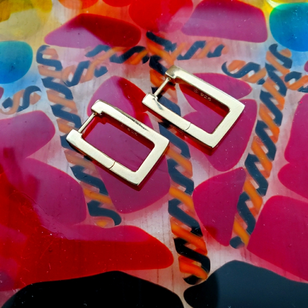 Medium block hoops